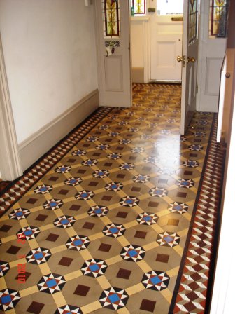 Victorian Tile after being cleaned by Kent Tile Doctor
