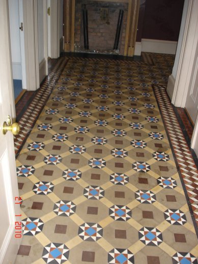 Victorian Tile before being cleaned by Kent Tile Doctor